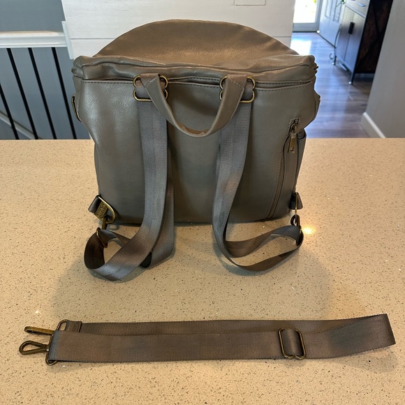 FAWN DESIGN The Original Diaper Bag - Picture 3 of 11